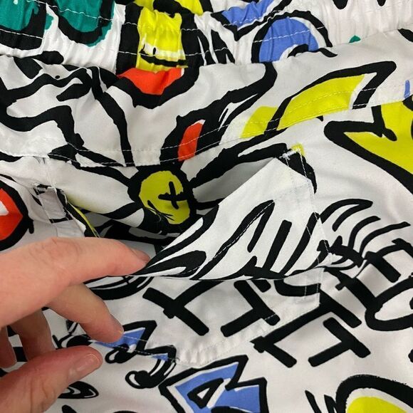 No boundaries men 2XL nylon print pull on shorts w/drawstring - Picture 7 of 9